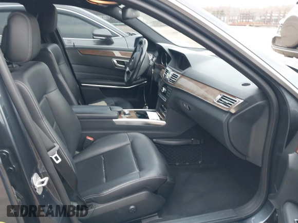 2014 Mercedes-Benz E 350 Sport с VIN WDDHF5KB2EA856839, выставлен на аукционе IAAI как лот 41752903 с пробегом 133 806 миль миль и . История ставок и продаж доступна на DreamBid. Изображение 5.
