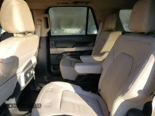 2024 Ford Expedition Limited with VIN 1FMJU1K85REA70624, listed as a Copart auction lot 87771685 with 0 mi miles and Non Repairable. Bid and sale history available at carsss.com. Image 11.