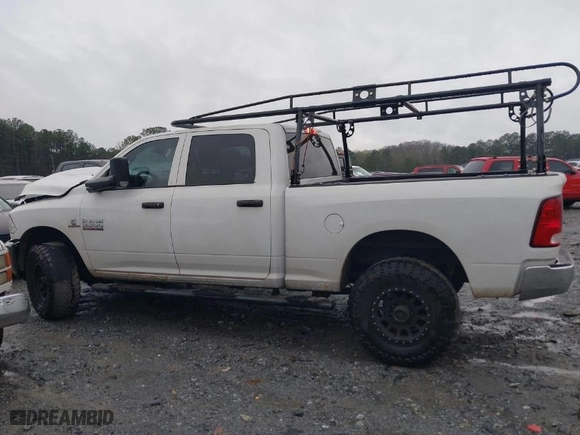 2018 Ram 2500 Tradesman with VIN 3C6UR5CL5JG316444, listed as a IAAI auction lot 41844569 with 161,000 mi miles. Bid and sale history available at carsss.com. Image 14.