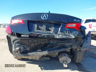 2013 Acura ILX with VIN 19VDE1F3XDE008994, listed as a IAAI auction lot 41251670 with 172,398 mi miles. Bid and sale history available at carsss.com. Image 18.