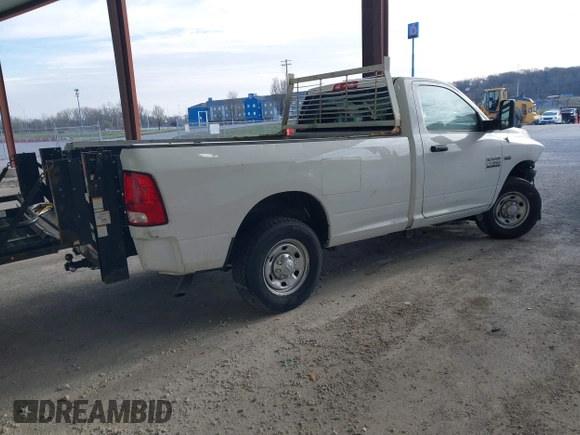 2016 Ram 2500 Tradesman with VIN 3C6LR4AT4GG390584, listed as a IAAI auction lot 41810026 with 126,558 mi miles. Bid and sale history available at carsss.com. Image 4.