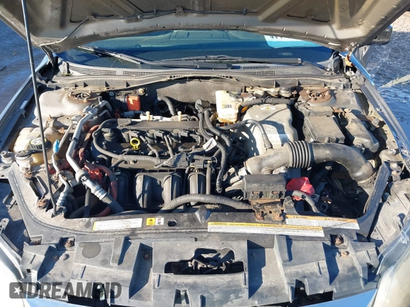 2010 Ford Fusion Hybrid with VIN 3FADP0L39AR125251, listed as a IAAI auction lot 41100606 with 235,612 mi miles. Bid and sale history available at carsss.com. Image 10.