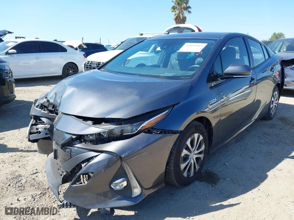 2020 Toyota Prius Prime LE with VIN JTDKARFP1L3145839, listed as a IAAI auction lot 41841363 with 86,815 mi miles. Bid and sale history available at carsss.com. Image 18.