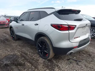 2022 Chevrolet Blazer LT with VIN 3GNKBHR4XNS193126, listed as a IAAI auction lot 41660719 with 41,757 mi miles and . Bid and sale history available at DreamBid. Image 3.