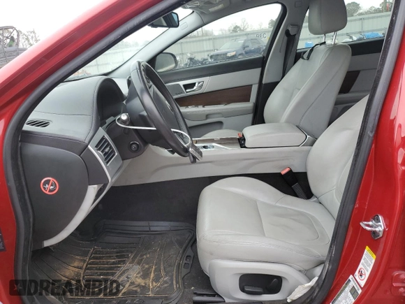 2015 Jaguar XF I4 T Premium with VIN SAJWA0FS1FPU78977, listed as a Copart auction lot 44800475 with Not Provided miles and Clean Title. Bid and sale history available at carsss.com. Image 7.
