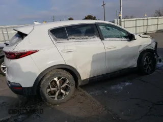 2021 Kia Sportage LX with VIN KNDPMCACXM7849384, listed as a Copart auction lot 45990535 with 70,689 mi miles and Salvage Title. Bid and sale history available at carsss.com. Image 3.