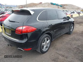 2014 Porsche Cayenne с VIN WP1AA2A22ELA94738, выставлен на аукционе IAAI как лот 41621776 с пробегом 104 164 миль миль и . История ставок и продаж доступна на DreamBid. Изображение 4.