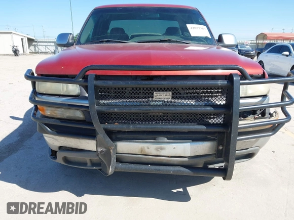 2001 Chevrolet Silverado 1500 LS with VIN 2GCEC19V311378627, listed as a IAAI auction lot 42077389 with 356,476 mi miles and . Bid and sale history available at DreamBid. Image 6.