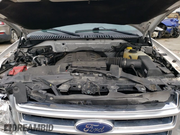 2017 Ford Expedition Platinum with VIN 1FMJU1MT9HEA80055, listed as a Copart auction lot 53562945 with 117,782 mi miles and Salvage title. Bid and sale history available at DreamBid. Image 13.