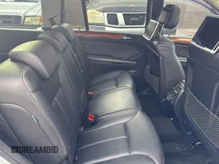 2009 Mercedes-Benz GL-Class 3.0L BlueTEC with VIN 4JGBF25E59A495984, listed as a Copart auction lot 49513465 with 85,558 mi miles and Clean Title. Bid and sale history available at carsss.com. Image 6.