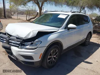 2019 Volkswagen Tiguan SE with VIN 3VV2B7AX1KM092616, listed as a IAAI auction lot 41868660 with 147,419 mi miles. Bid and sale history available at carsss.com. Image 17.