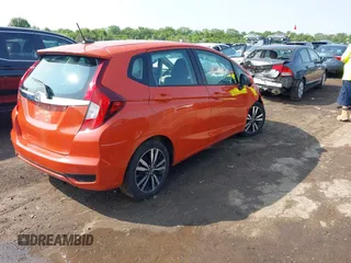 2019 Honda Fit EX z VIN 3HGGK5H88KM711558, wystawiony jako IAAI lot #42392968 z przebiegiem 48 811 mil mil oraz . Historia ofert i sprzedaży dostępna na DreamBid. Obrazek 4.
