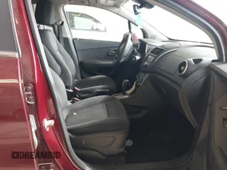 2016 Chevrolet Trax LT with VIN 3GNCJPSB6GL135019, listed as a IAAI auction lot 42212572 with 101,282 mi miles and . Bid and sale history available at DreamBid. Image 5.