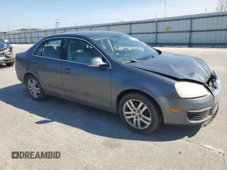 2007 Volkswagen Jetta 2.5 z VIN 3VWSF71K77M092907, wystawiony jako Copart lot #46819635 z przebiegiem 234 826 mil mil oraz Nie do naprawy • Non repairable. Historia ofert i sprzedaży dostępna na DreamBid. Obrazek 4.