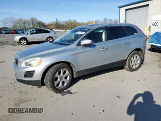 2013 Volvo XC60 3.2L with VIN YV4952DZ6D2381504, listed as a Copart auction lot 54745535 with 95,831 mi miles and Salvage title. Bid and sale history available at DreamBid. Image 1.