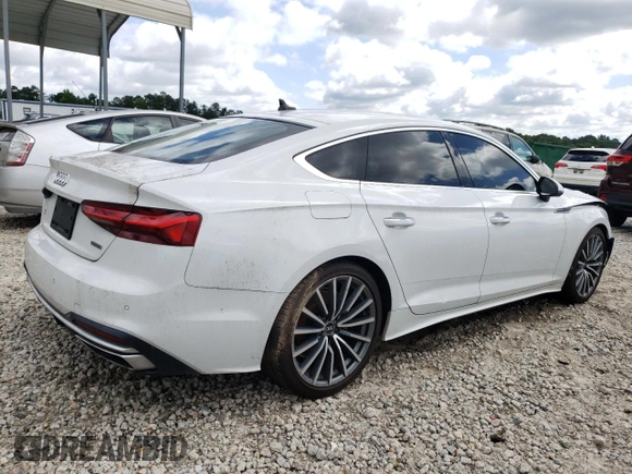 2021 Audi A5 Sportback Premium Plus z VIN WAUCBCF59MA026038, wystawiony jako Copart lot #61085185 z przebiegiem 75 145 mil mil oraz Czysty tytuł • Clean title. Historia ofert i sprzedaży dostępna na DreamBid. Obrazek 3.