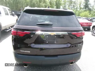 2022 Chevrolet Traverse LT Cloth z VIN 1GNERGKW8NJ156012, wystawiony jako IAAI lot #42574778 z przebiegiem 82 293 mil mil oraz . Historia ofert i sprzedaży dostępna na DreamBid. Obrazek 8.