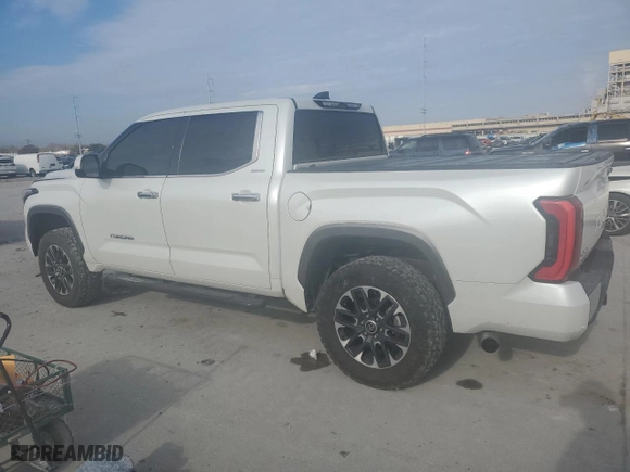 2022 Toyota Tundra 4WD Limited with VIN 5TFJA5DB2NX004558, listed as a Copart auction lot 43332955 with 46,341 mi miles and Salvage Title. Bid and sale history available at carsss.com. Image 2.