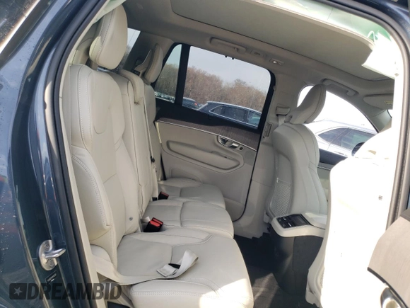 2024 Volvo XC90 Ultimate Bright Theme with VIN YV4062PF8R1185598, listed as a Copart auction lot 83224844 with 11,004 mi miles and Salvage Title. Bid and sale history available at carsss.com. Image 11.