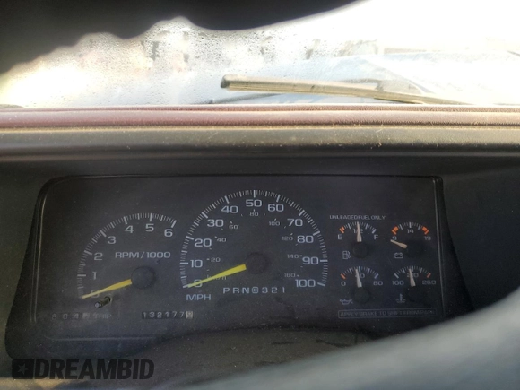1995 Chevrolet Silverado 1500 with VIN 1GCEK14K4SZ155540, listed as a Copart auction lot 54104715 with 132,177 mi miles and Salvage Title. Bid and sale history available at DreamBid. Image 9.