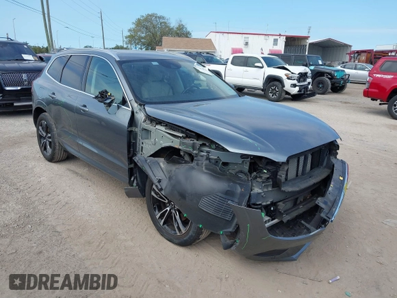2020 Volvo XC60 Momentum z VIN YV4102DK4L1535758, wystawiony jako IAAI lot #41783535 z przebiegiem 34 112 mil mil oraz . Historia ofert i sprzedaży dostępna na DreamBid. Obrazek 1.