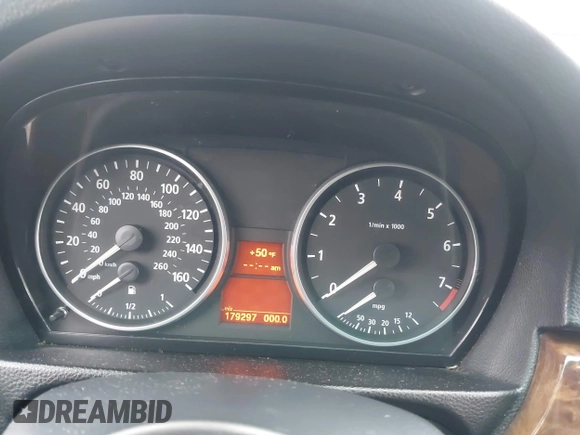 2007 BMW 3 Series 328i with VIN WBAVC53517FZ72390, listed as a IAAI auction lot 41800881 with 179,297 mi miles and . Bid and sale history available at carsss.com. Image 7.