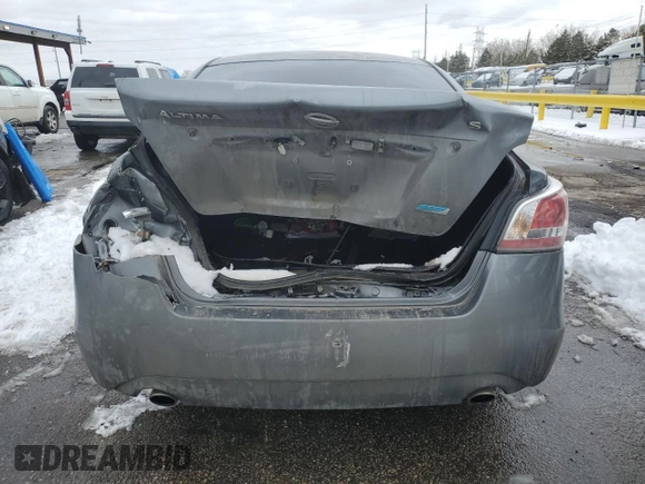 2014 Nissan Altima 2.5 S with VIN 1N4AL3AP0EN340404, listed as a Copart auction lot 46538465 with 208,127 mi miles and Salvage Title. Bid and sale history available at carsss.com. Image 6.