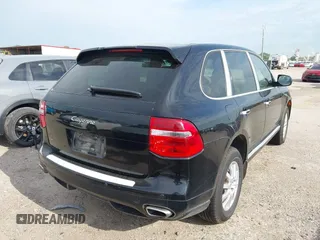 2010 Porsche Cayenne с VIN WP1AA2AP4ALA06259, выставлен на аукционе IAAI как лот 42185601 с пробегом 112 924 миль миль и . История ставок и продаж доступна на DreamBid. Изображение 4.