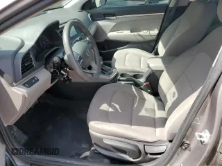 2020 Hyundai Elantra SE z VIN KMHD74LF4LU949239, wystawiony jako Copart lot #55599705 z przebiegiem 88 744 mil mil oraz Czysty tytuł • Clean title. Historia ofert i sprzedaży dostępna na DreamBid. Obrazek 7.