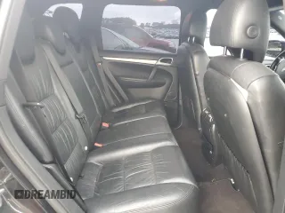2010 Porsche Cayenne z VIN WP1AA2APXALA03821, wystawiony jako Copart lot #54322265 z przebiegiem 190 584 mil mil oraz Szkody całkowita. Historia ofert i sprzedaży dostępna na DreamBid. Obrazek 10.