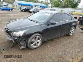 2014 Chevrolet Cruze 2LT z VIN 1G1PE5SB6E7334858, wystawiony jako Copart lot #54417005 z przebiegiem 152 129 mil mil oraz Szkoda całkowita • Salvage title. Historia ofert i sprzedaży dostępna na DreamBid. Obrazek 1.