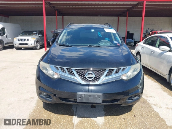 2011 Nissan Murano LE z VIN JN8AZ1MU0BW065044, wystawiony jako IAAI lot #42304527 z przebiegiem 248 307 mil mil oraz . Historia ofert i sprzedaży dostępna na DreamBid. Obrazek 6.