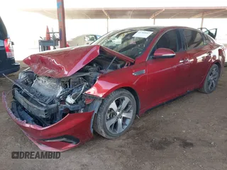 2019 Kia Optima LX with VIN 5XXGT4L31KG310064, listed as a IAAI auction lot 41703047 with 177,590 mi miles. Bid and sale history available at carsss.com. Image 17.
