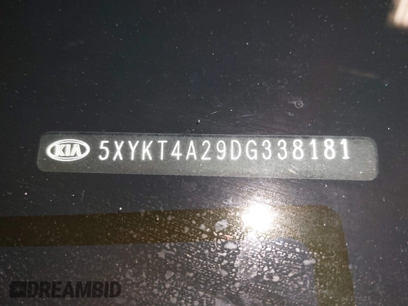 2013 Kia Sorento LX with VIN 5XYKT4A29DG338181, listed as a IAAI auction lot 41686858 with 147,629 mi miles. Bid and sale history available at carsss.com. Image 17.