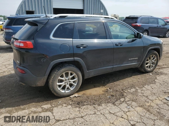 2016 Jeep Cherokee Latitude with VIN 1C4PJMCS6GW256117, listed as a Copart auction lot 59400015 with 152,279 mi miles and Salvage title. Bid and sale history available at DreamBid. Image 3.