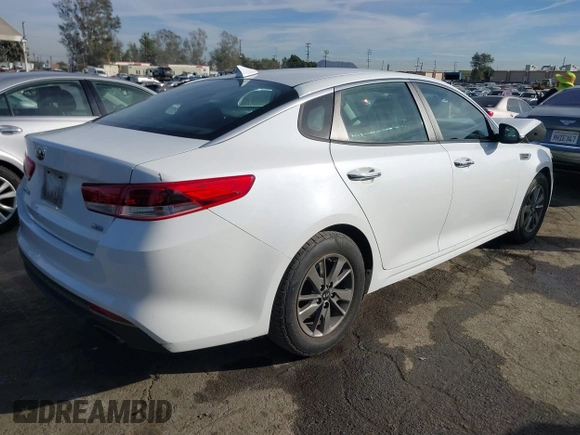 2016 Kia Optima LX Turbo with VIN 5XXGT4L15GG022697, listed as a IAAI auction lot 41410728 with 72,628 mi miles. Bid and sale history available at carsss.com. Image 4.