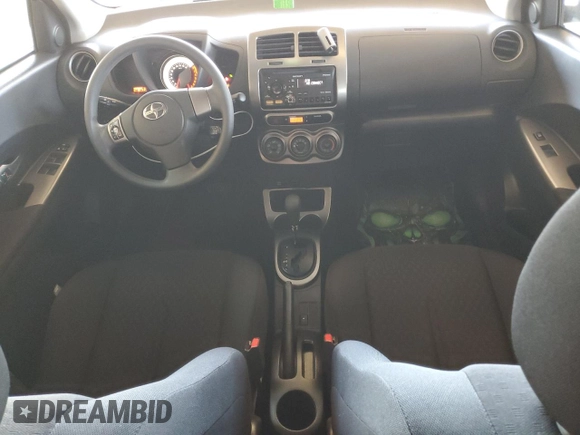 2013 Scion xD z VIN JTKKUPB48D1034556, wystawiony jako Copart lot #60511625 z przebiegiem 72 262 mil mil oraz Szkoda całkowita • Salvage title. Historia ofert i sprzedaży dostępna na DreamBid. Obrazek 8.