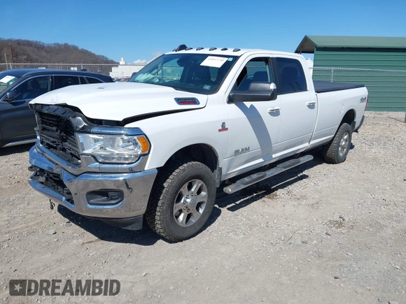 2019 Ram 2500 Big Horn with VIN 3C6UR5JL1KG601176, listed as a IAAI auction lot 41857730 with 88,123 mi miles. Bid and sale history available at carsss.com. Image 18.