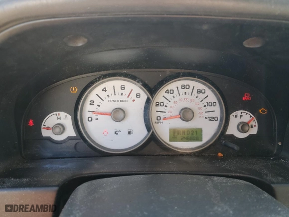 2007 Ford Escape XLT with VIN 1FMCU93197KA92035, listed as a Copart auction lot 47050015 with 246,808 mi miles and Salvage Title. Bid and sale history available at carsss.com. Image 9.