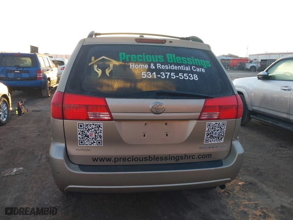 2004 Toyota Sienna CE with VIN 5TDZA23C54S069260, listed as a IAAI auction lot 41744298 with 174,769 mi miles. Bid and sale history available at carsss.com. Image 16.