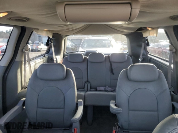 2007 Chrysler Town & Country LWB Limited with VIN 2A4GP64L17R125665, listed as a Copart auction lot 84934274 with 151,437 mi miles and Clean Title. Bid and sale history available at carsss.com. Image 10.