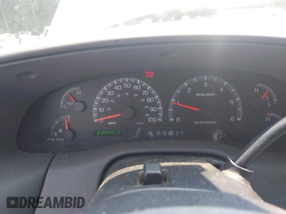 2000 Ford F-150 XL with VIN 1FTRX18L1YNA13975, listed as a IAAI auction lot 42397187 with 235,471 mi miles and . Bid and sale history available at DreamBid. Image 7.
