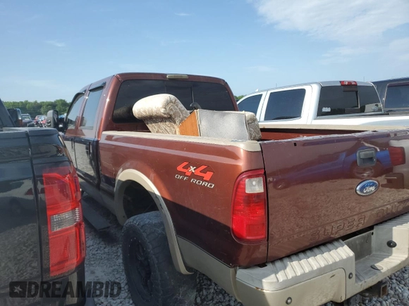 2008 Ford F-250 XL with VIN 1FTSW21R98EA16485, listed as a Copart auction lot 63039905 with 306,733 mi miles and Clean title. Bid and sale history available at DreamBid. Image 2.