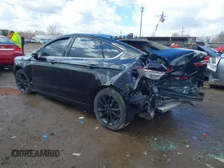2020 Ford Fusion SE with VIN 3FA6P0LU1LR164100, listed as a IAAI auction lot 41859480 with Not provided miles and . Bid and sale history available at DreamBid. Image 3.