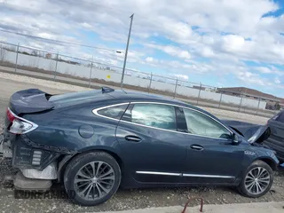 2018 Buick LaCrosse Premium with VIN 1G4ZR5SS9JU117882, listed as a IAAI auction lot 39161658 with 72,662 mi miles. Bid and sale history available at carsss.com. Image 14.