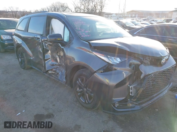 2025 Toyota Sienna XSE z VIN 5TDDSKFC7SS158263, wystawiony jako IAAI lot #41454280 z przebiegiem 8 408 mil mil oraz . Historia ofert i sprzedaży dostępna na DreamBid. Obrazek 6.