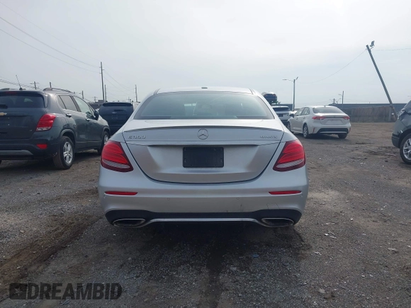 2017 Mercedes-Benz E 300 Luxury with VIN WDDZF4KB0HA091682, listed as a IAAI auction lot 41994966 with 37,238 mi miles and . Bid and sale history available at DreamBid. Image 16.