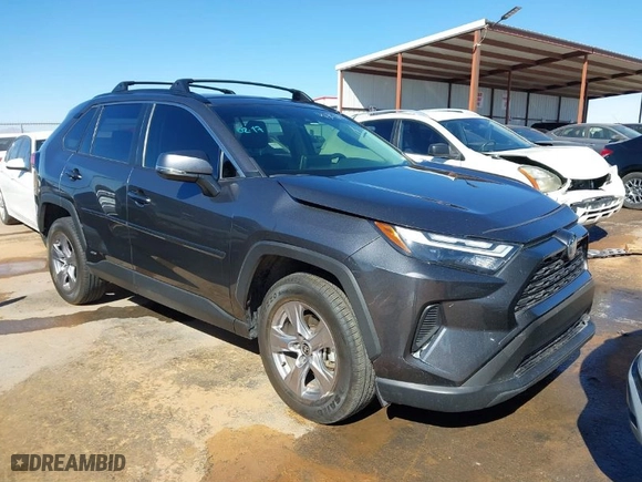 2022 Toyota RAV4 Hybrid XLE with VIN JTMRWRFV6ND165774, listed as a IAAI auction lot 41587093 with 48,578 mi miles. Bid and sale history available at carsss.com. Image 1.