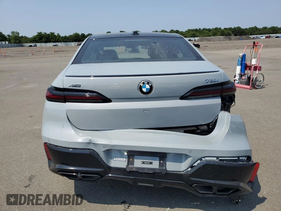 2023 BMW 7 Series 760i xDrive с VIN WBA33EJ0XPCN79892, выставлен на аукционе Copart как лот 64984174 с пробегом 7 898 миль миль и Списание • Salvage title. История ставок и продаж доступна на DreamBid. Изображение 6.