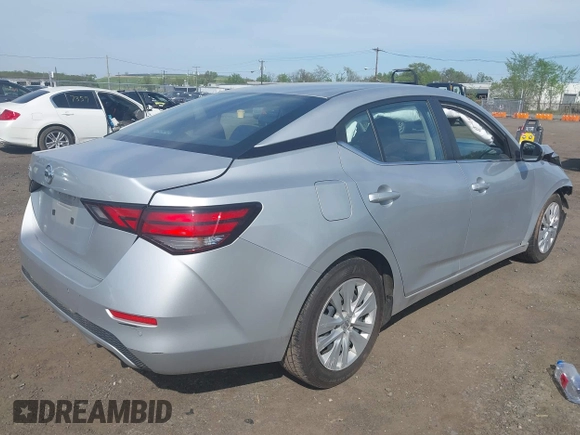 2020 Nissan Sentra S with VIN 3N1AB8BV6LY258378, listed as a IAAI auction lot 42122488 with 94,033 mi miles. Bid and sale history available at carsss.com. Image 4.